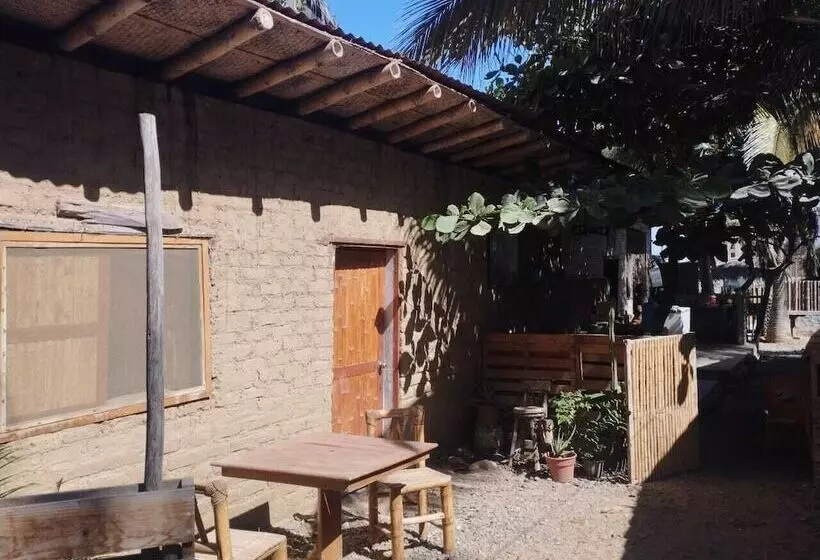 هتل Los Almendros Mancora