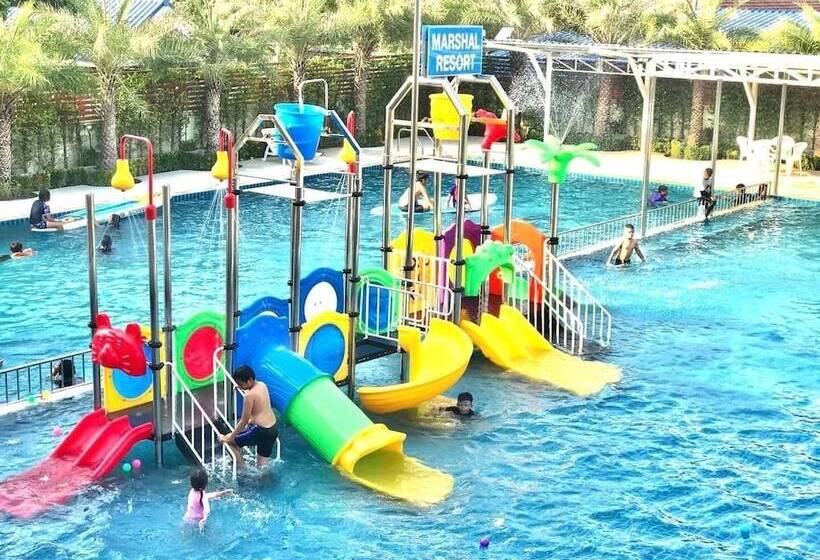 Hotel Marshal Resort