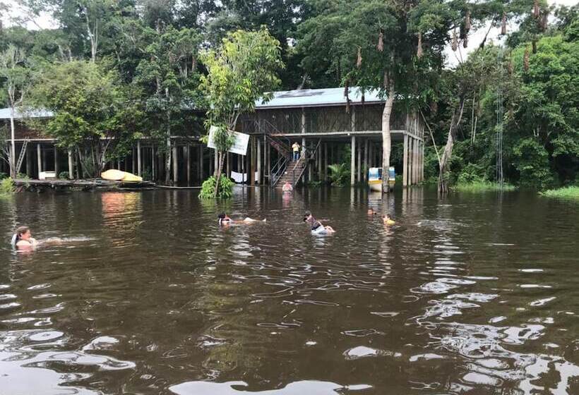 هتل Reserva Natural Yavary Tucano
