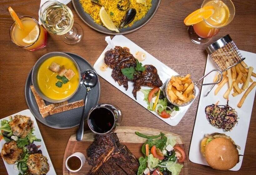 هتل The Distinction Boutique