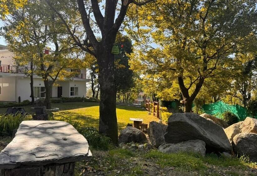 Hotel Himalayan Off Trails