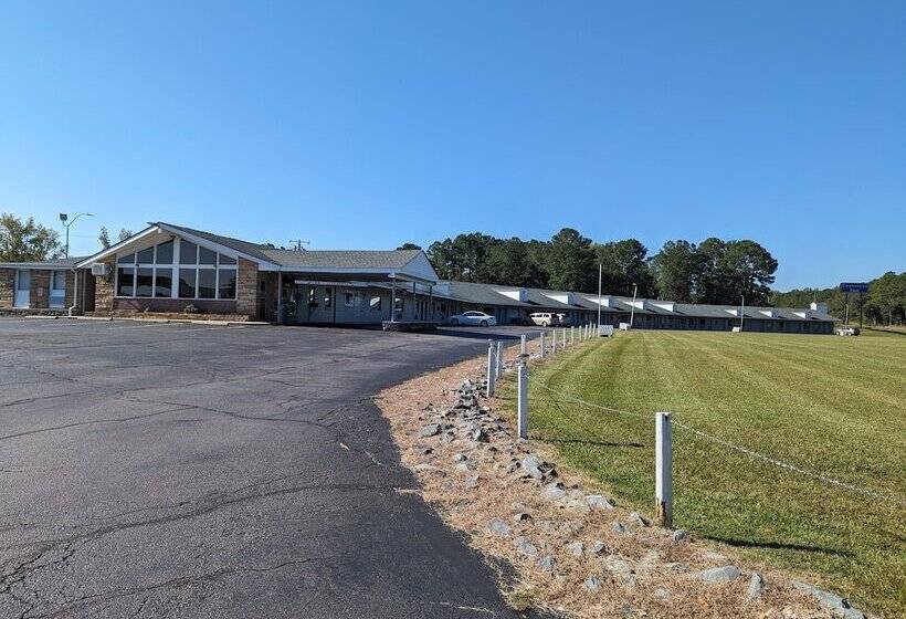 ホテル Travelers Inn