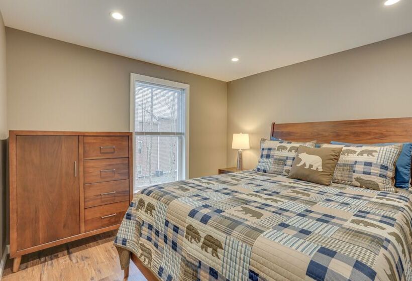 Hike, Swim & Ski: Home W/ Deck In Lackawaxen