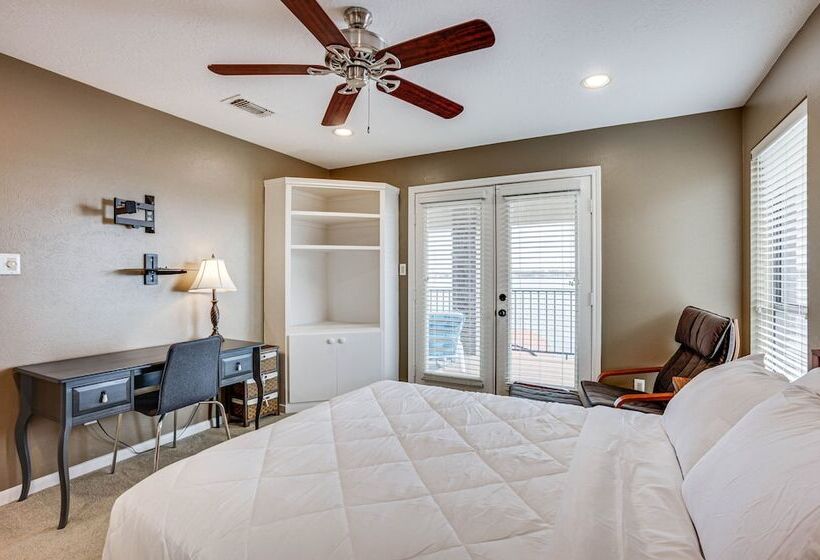 Lakefront Montgomery Home W/ Private Dock!