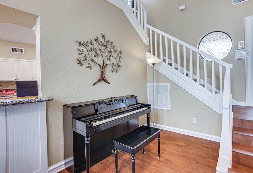 Lakefront Montgomery Home W/ Private Dock!