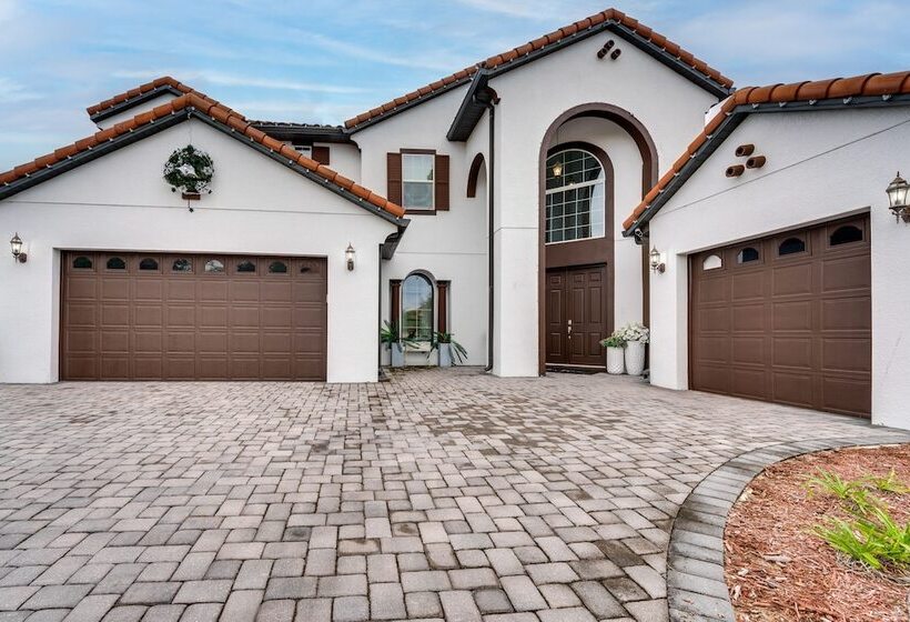 8 Mi To Disney: Home W/ Pool In Kissimmee