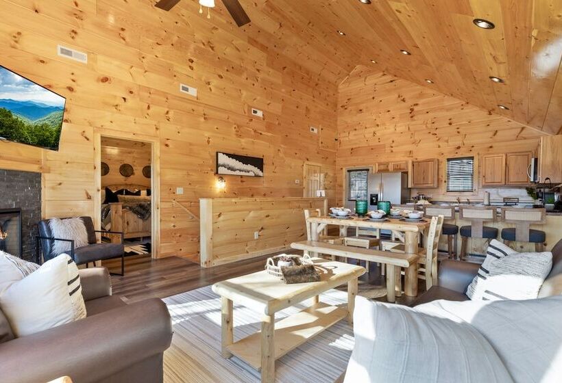 Parkway Paradise W Private Hot Tub