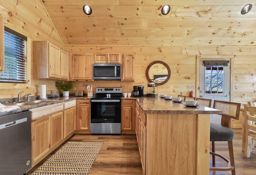 Parkway Paradise W Private Hot Tub