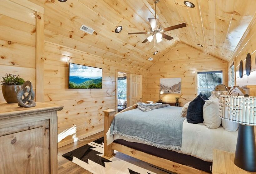 Parkway Paradise W Private Hot Tub