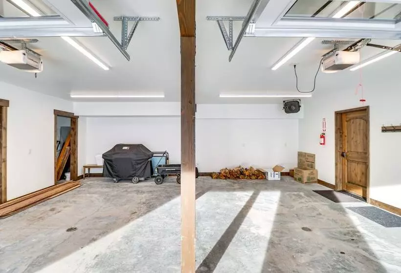 Peaceful Whitefish Home W/ Deck   Pets Welcome!