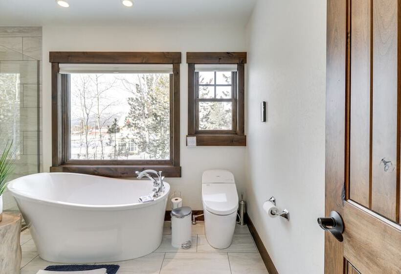 Peaceful Whitefish Home W/ Deck Pets Welcome!