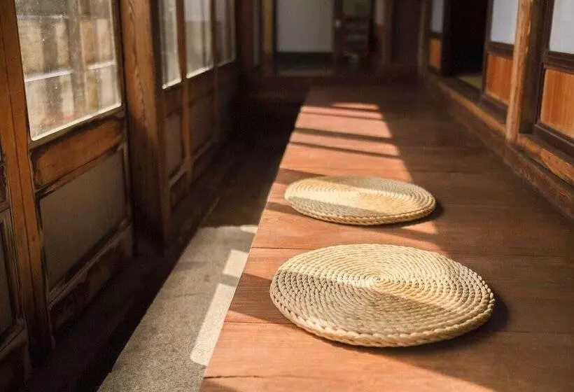 ペンション Kominka Guest House Yuinoya