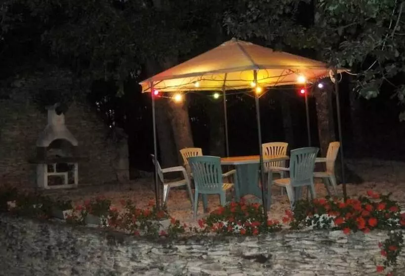 ペンション Les Feuillantines