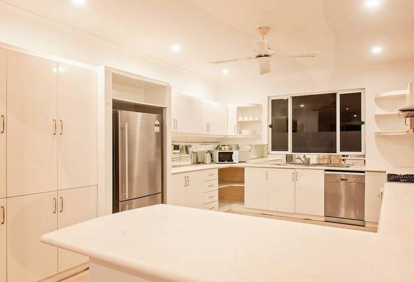 פנסיון The Marlin House