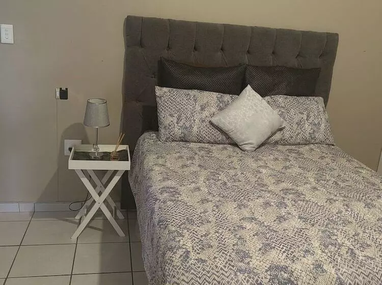 Majatalo Unami Self Catering Accommodation