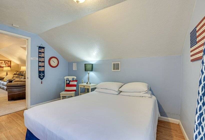 Remodeled Pioneer Home In Hurricane W/ Patio!