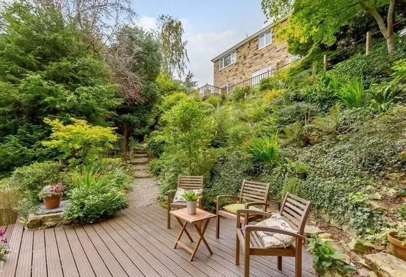 Residenssi 4 Bed House In Wetherby, Sleeps 8, Near York