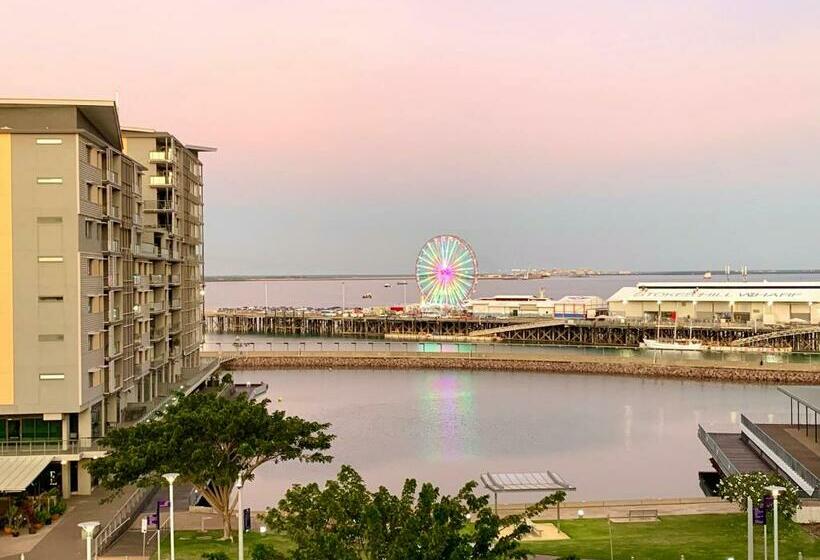 Serenity Zealandia Luxury 1brm Unit At Darwin Waterfront