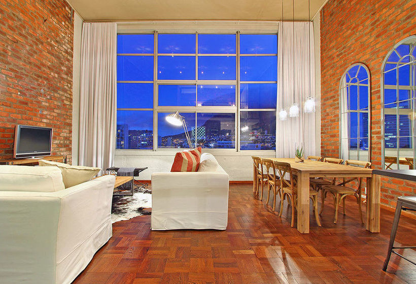 Afribode Acc Mountain View Loft