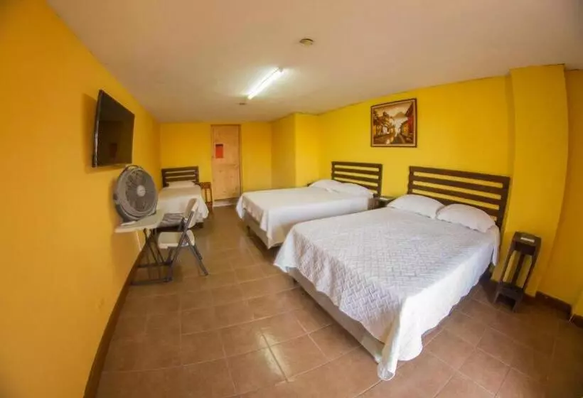 هاستل Euro Hostal