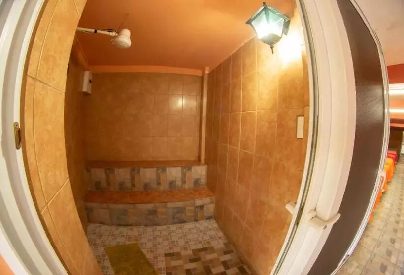 هاستل Euro Hostal