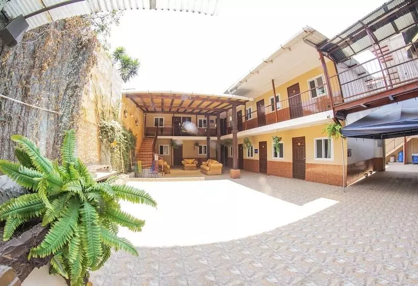 هاستل Euro Hostal