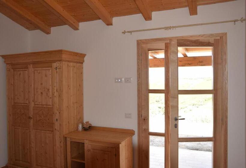 住宿加早餐  Azienda Agrituristica La Janna Di La Faj