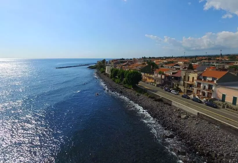 ベッドアンドブレックファースト Mar Dei Poeti Luxury Suites