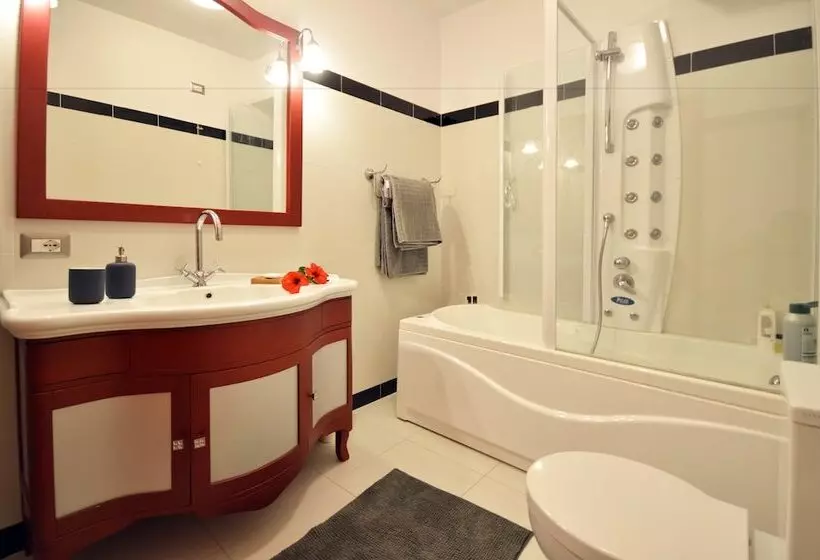 ベッドアンドブレックファースト Mar Dei Poeti Luxury Suites