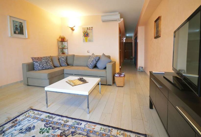 住宿加早餐  Mar Dei Poeti   Luxury Suites