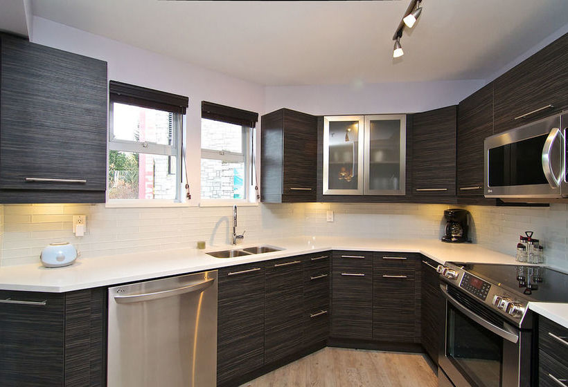 Eagle Lodge By Outpost Whistler