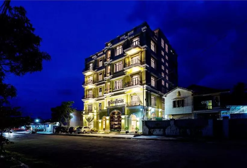 هتل Boutique Kampot