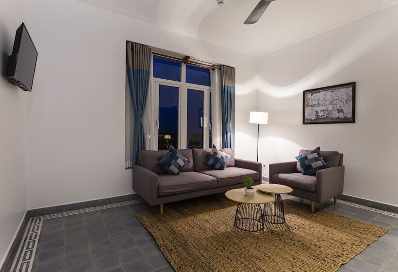 فندق Boutique Kampot