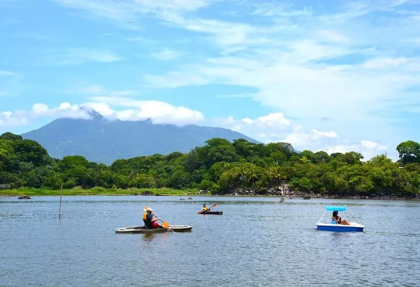 ホテル El Reith Lake