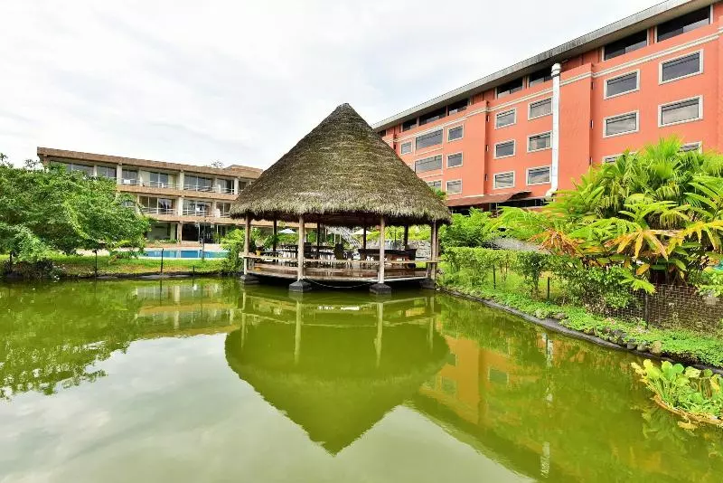 Gran Hotel De Lago El Coca