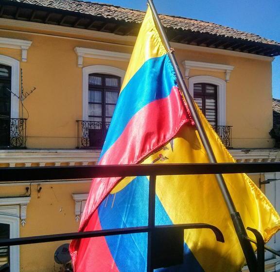 בית מלון כפרי Grand