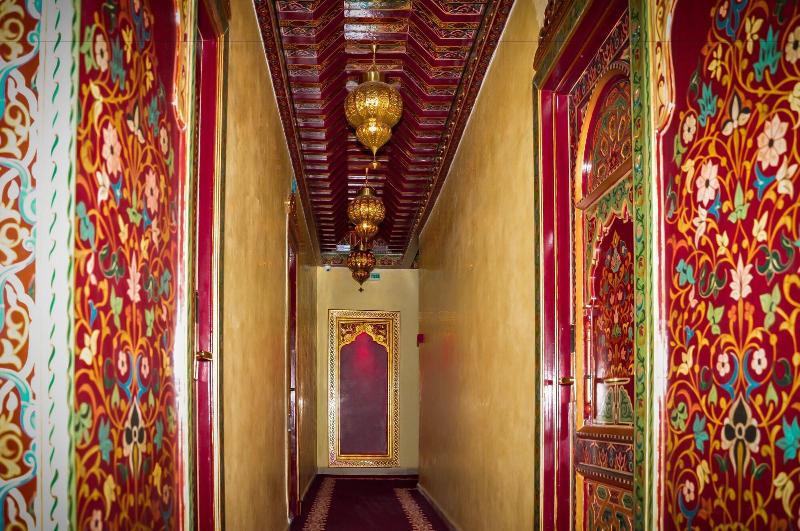 בית מלון כפרי Royal Victoria Ex British Embassy