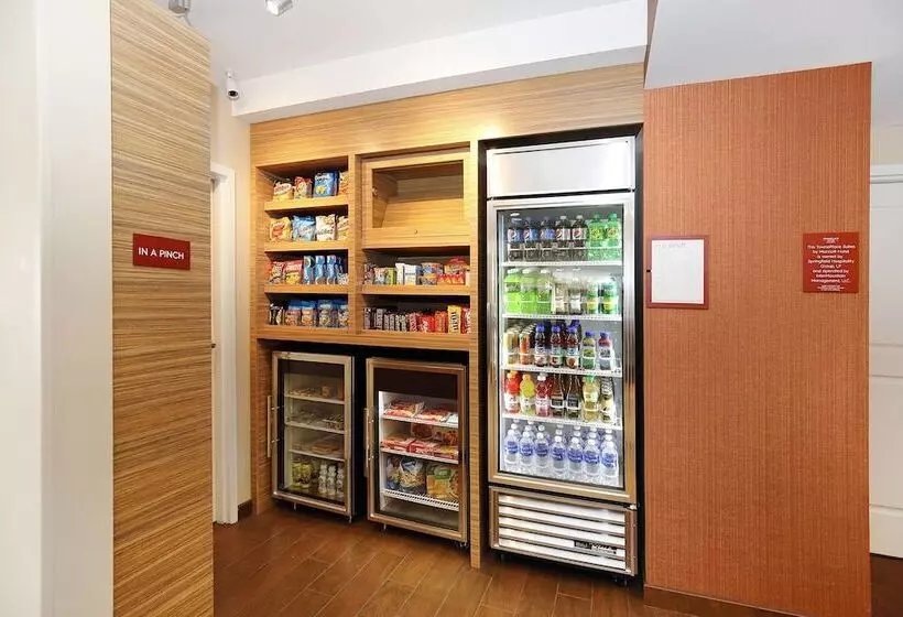 Hotelli Towneplace Suites By Marriott Grove City Mercer/outlets