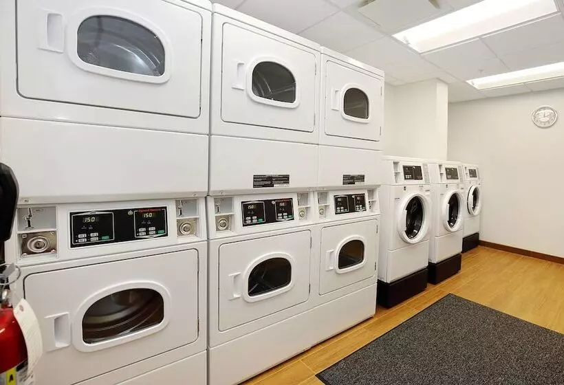Hotelli Towneplace Suites By Marriott Grove City Mercer/outlets