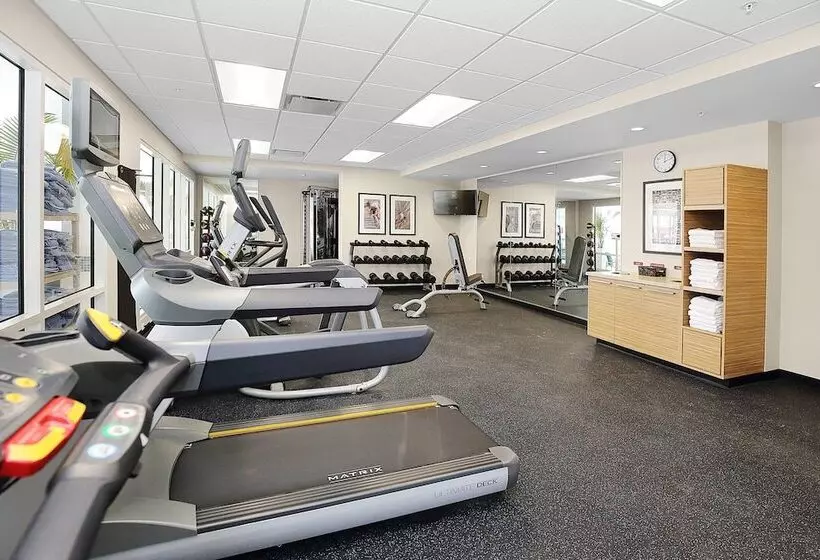 Hotelli Towneplace Suites By Marriott Grove City Mercer/outlets