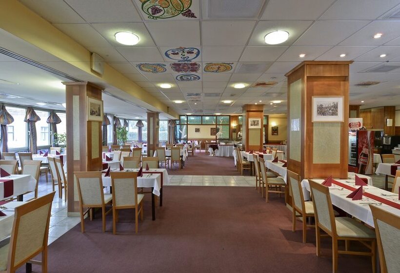 Отель Unicornis