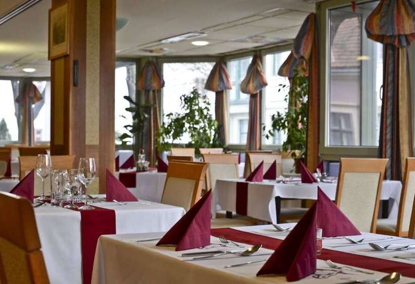 Отель Unicornis