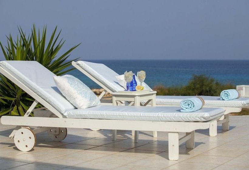 Mimosa Seafront Villa