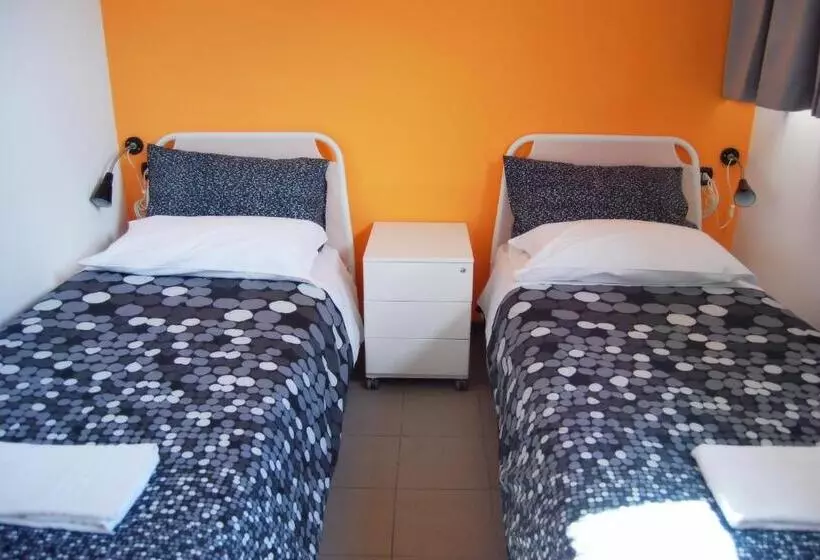 Mio Hostel