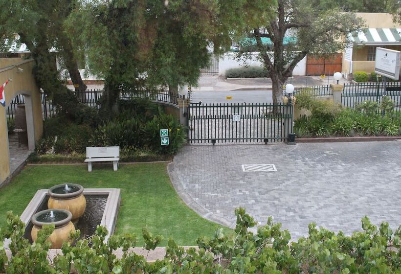 بنسيون 17 On Bird Guest House