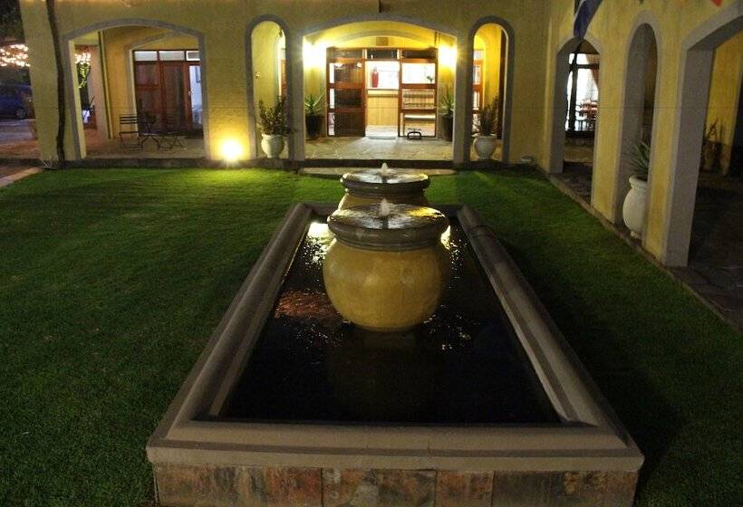 بنسيون 17 On Bird Guest House