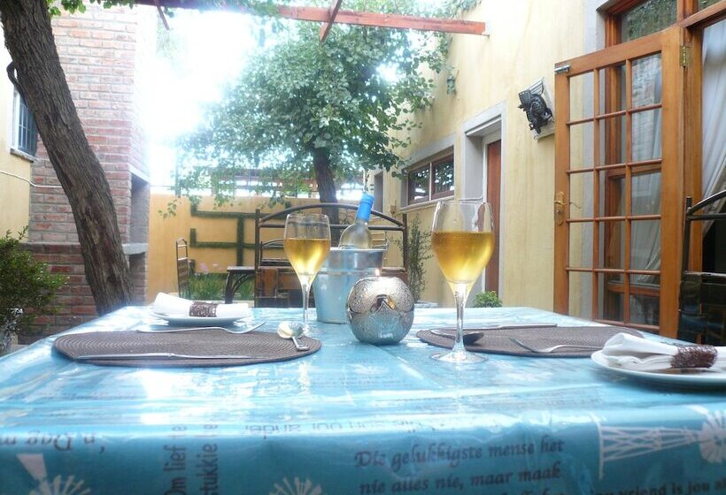 بنسيون 17 On Bird Guest House