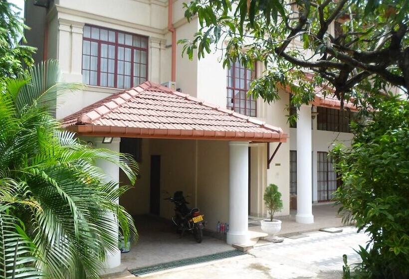 Pensiune King Of Kandy