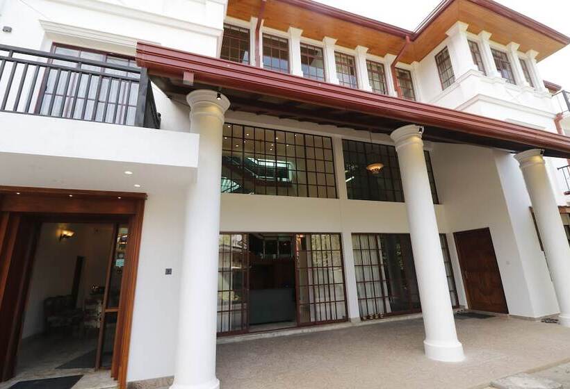 Pensiune King Of Kandy