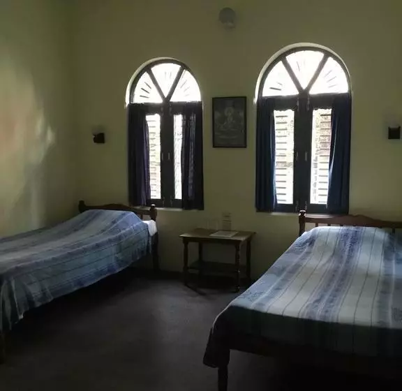 پانسیون Sacred Valley Inn